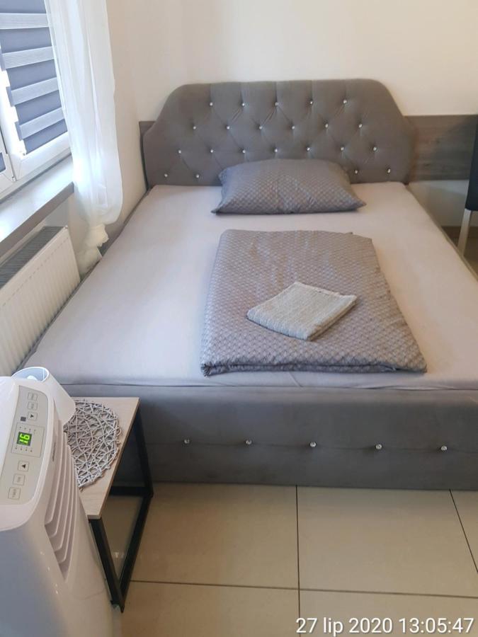 Apartament Rudy 102 Self Check-In 24H Apartment Bytom Exterior foto